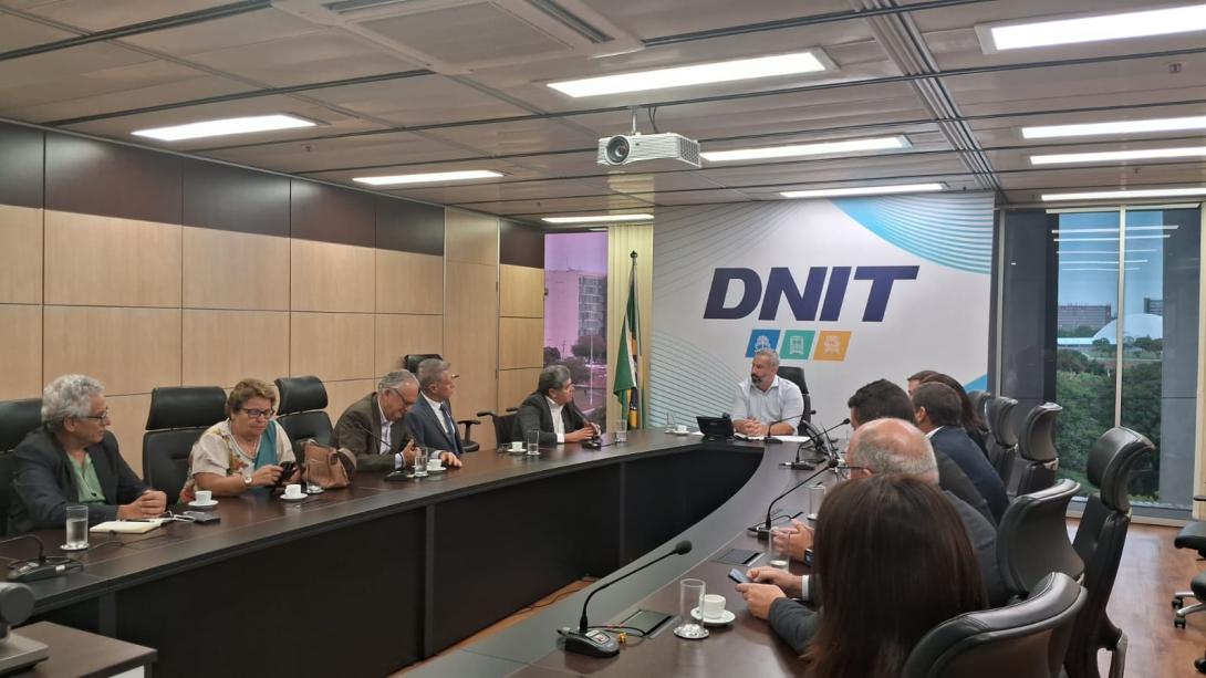 Crea-MG e autoridades se reúnem com CGU e DNIT para agilizar licitação em trecho crítico da BR-381
